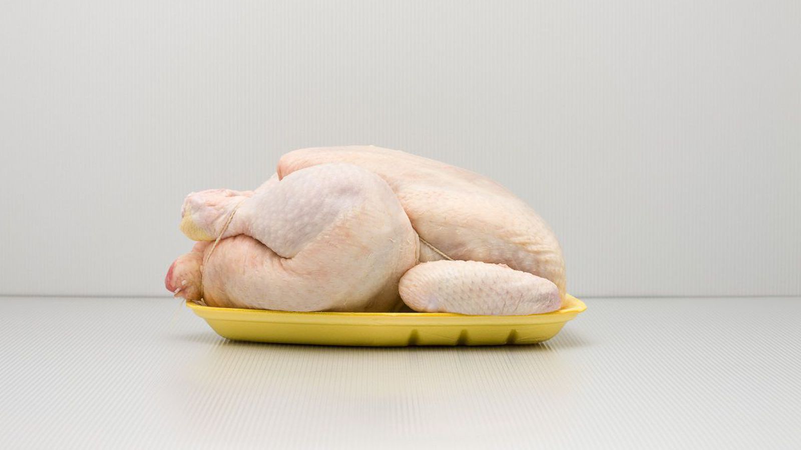 Inn­kalla ferskan kjúk­ling frá Mat­fugli vegna gruns um salmonellu