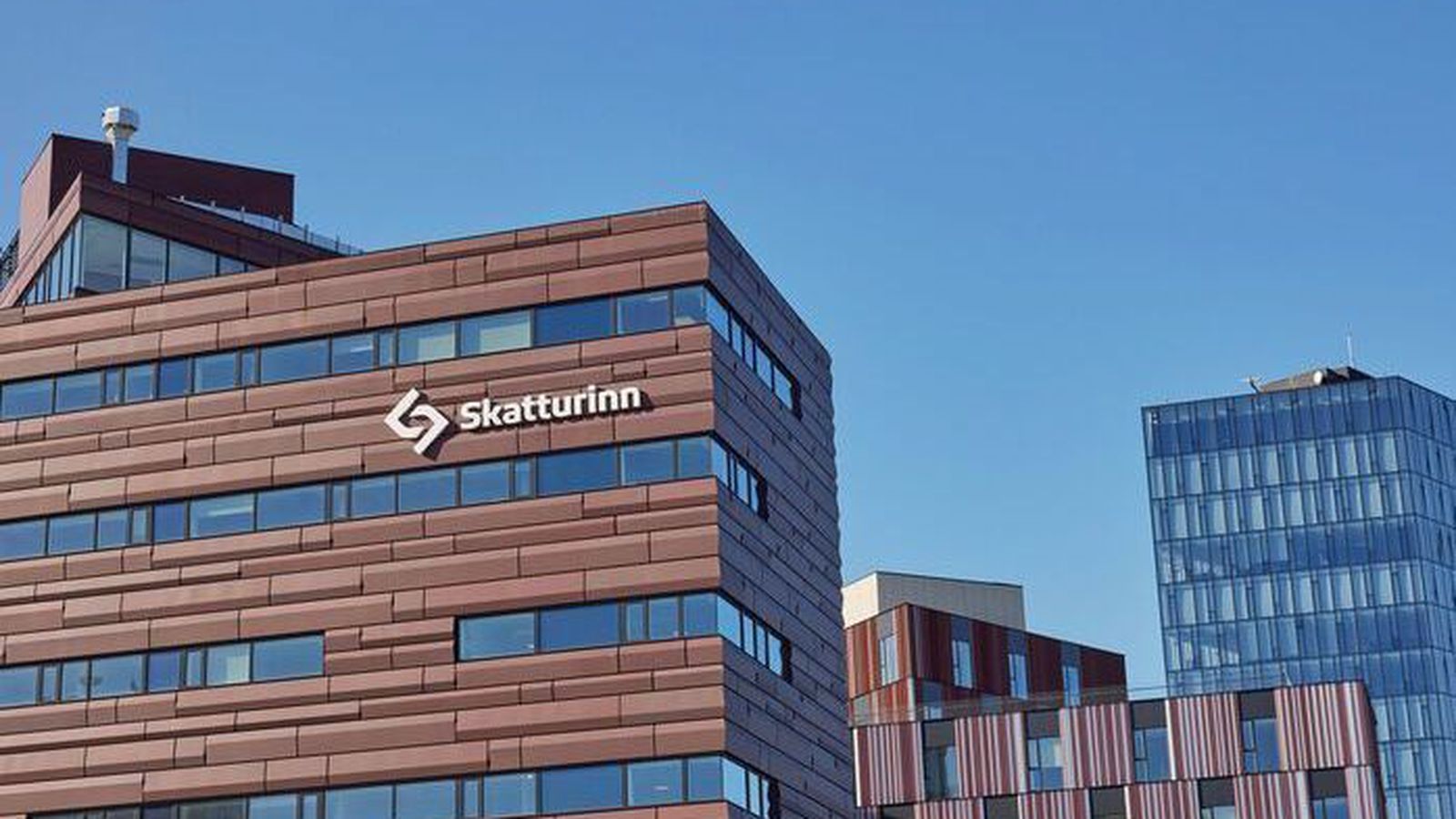 Leið­rétta rangar kröfur um kíló­metra­gjald af seldum bílum