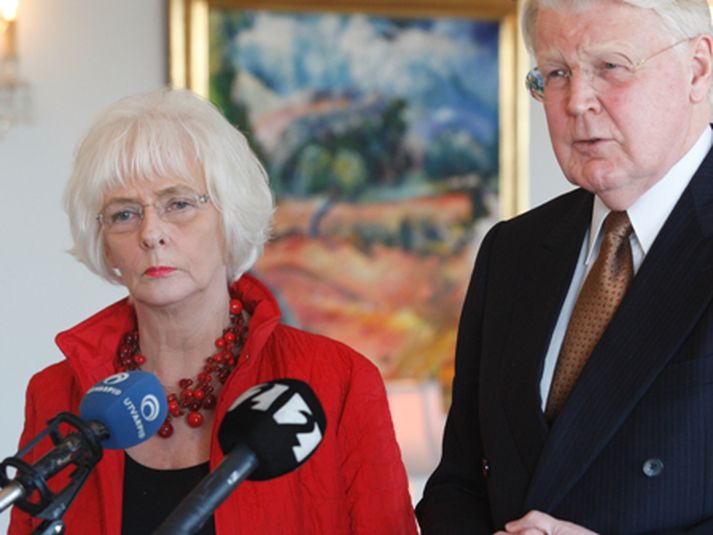 Jóhanna og Ólafur Ragnar á Bessastöðum eftir þingkosningarnar í apríl 2009.