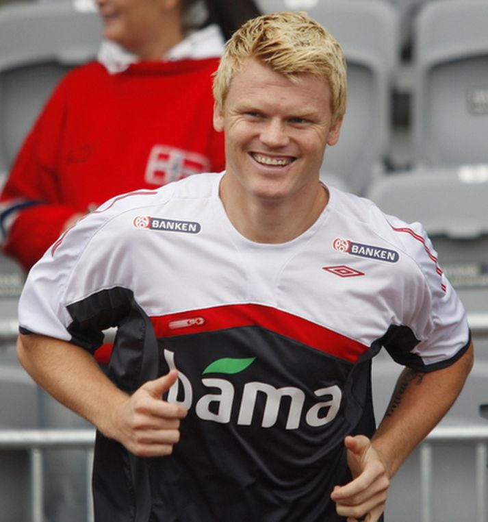 John Arne Riise.
