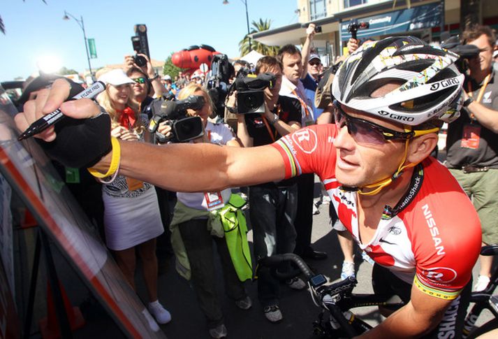 Lance Armstrong.