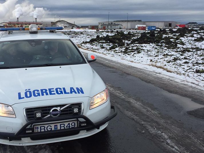 Frá aðgerðum lögreglu við svefnskála fiskverkunarfyrirtækisins Háteigs á Reykjanesi í febrúar 2017.