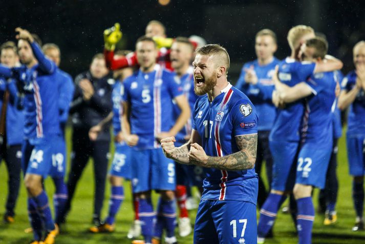 Aron Einar Gunnarsson, fyrirliði tuttugasta besta landsliðs í heimi.