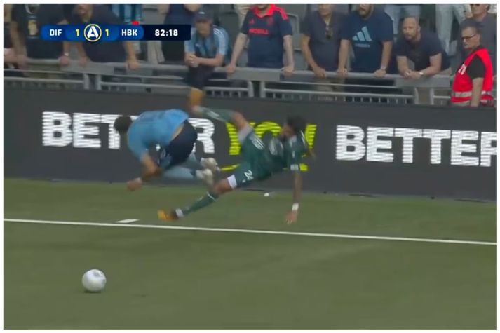 Skjáskot af brotinu sem leiddi til þess að Rami Kaib var sendur í sturtu.