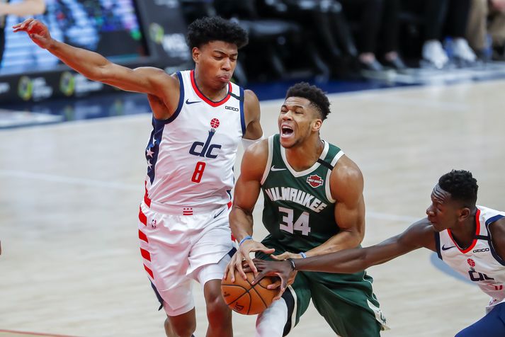 Travis vonast til þess að Giannis Antetokounmpo og félagar í NBA-deildinni verði komnir á ferðina í júní.