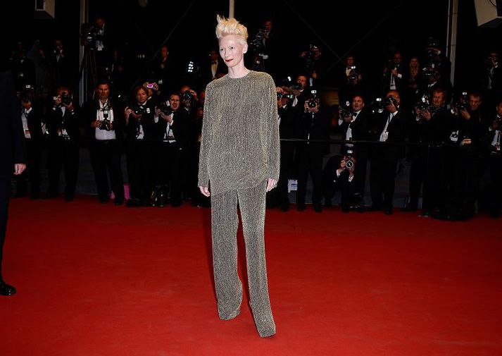 Tilda Swinton óskaði sérstaklega eftir því að fá að taka þátt í tónlistarhátíðinni All Tomorrow's Parties sem fram fer í Keflavík þann 28. til 29. júní næstkomandi. Tómas Young, skipuleggjandi hátíðarinnar, segir komu hennar auka umtal um hátíðina til muna.