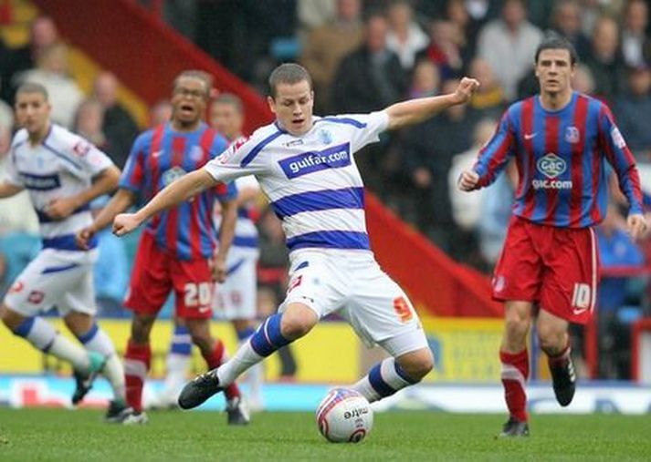 Heiðar Helguson í baráttunni.