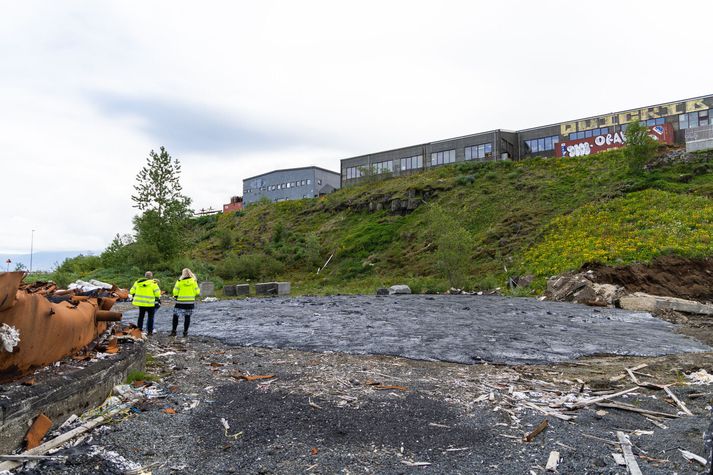Heilbrigðiseftirlit Reykjavíkur og Höfði malbik deilir um losun á biki.