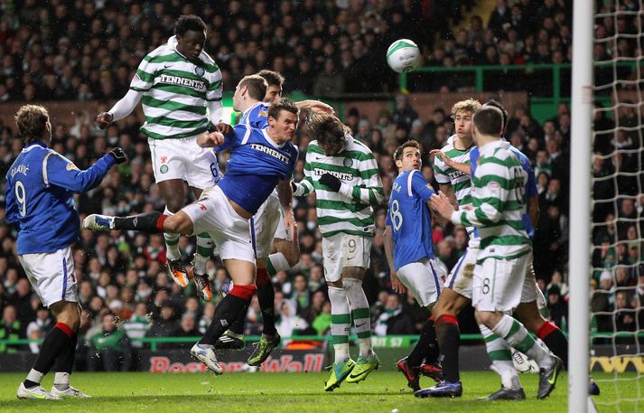 Ledley skorar hér eina mark leiksins.