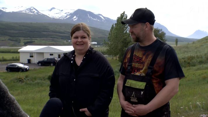 Elsa Ösp Þorvaldsdóttir og Róbert Fanndal Jósavinsson búa í Litla-Dunhaga í Hörgárdal.