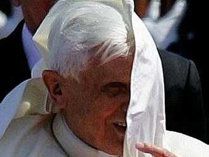 Benedikt XVI páfi.