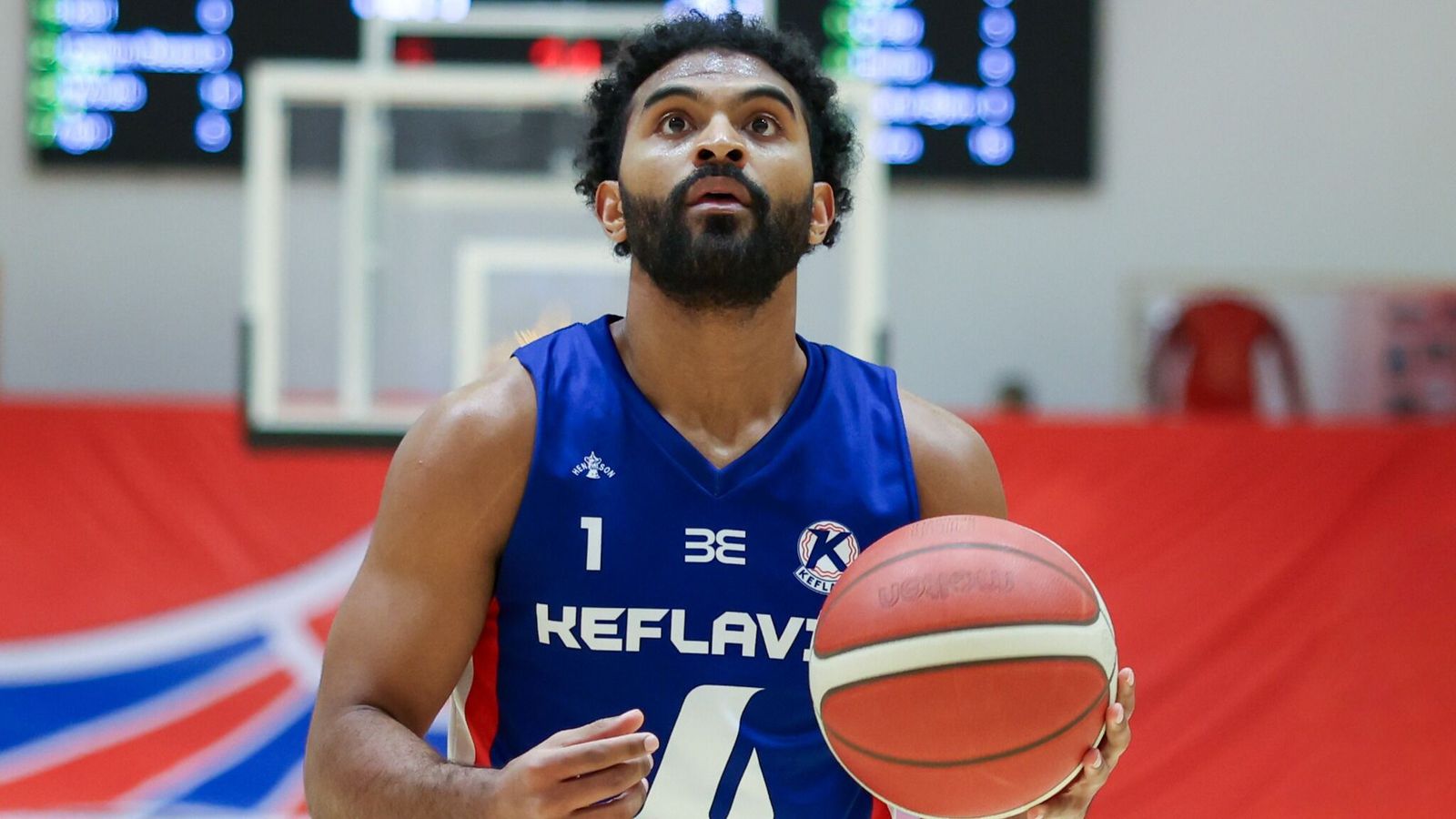 Leik lokið: Keflavík-Valur 88-81 | Oddaleikur um helgina