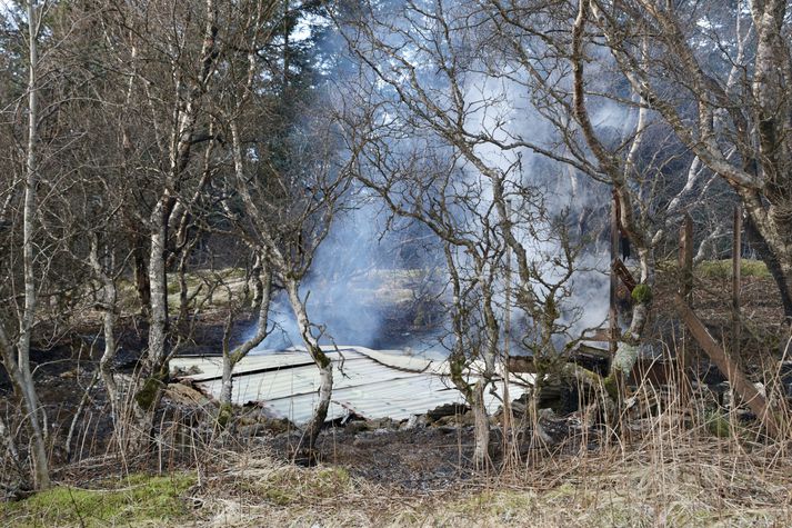 Brunarústirnar á ellefta tímanum í morgun.