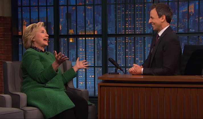 Hillary Clinton var gestur í spjallþætti Seth Meyers í gærkvöldi.