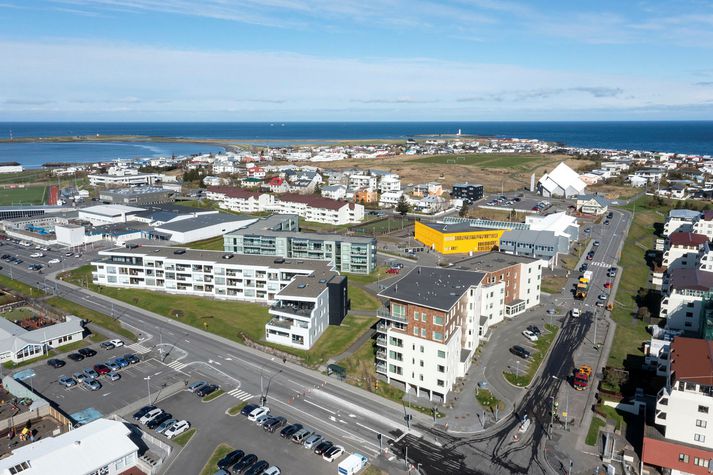 Fasteignaverð hefur hækkað meira en hagfræðideild Landsbankans gerði ráð fyrir.