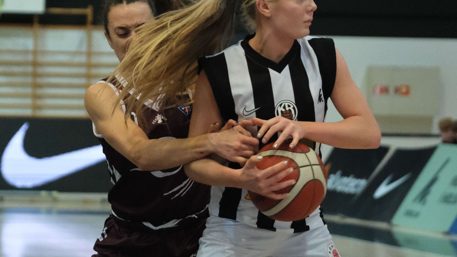 KR - Valur | Stórleikur í Vestur­bæ