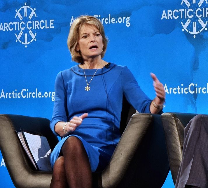 Lisa Murkowski öldungardeildarþingmaður frá Alaska var lengi eins og hrópandinn í eyðimörkinni þegar hún reyndi að vekja athygli á ma´lefnum norðurslóða og loftslagsbreytingunum.