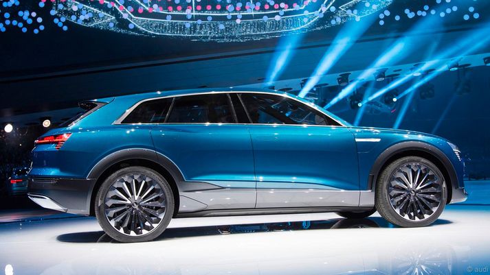 Audi E-tron Quattro.