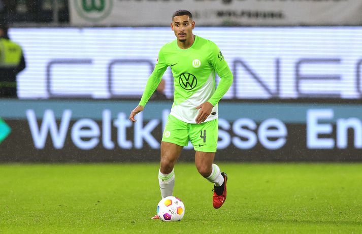 Maxence Lacroix hefur vakið athygli fyrir góða frammistöðu með Wolfsburg.