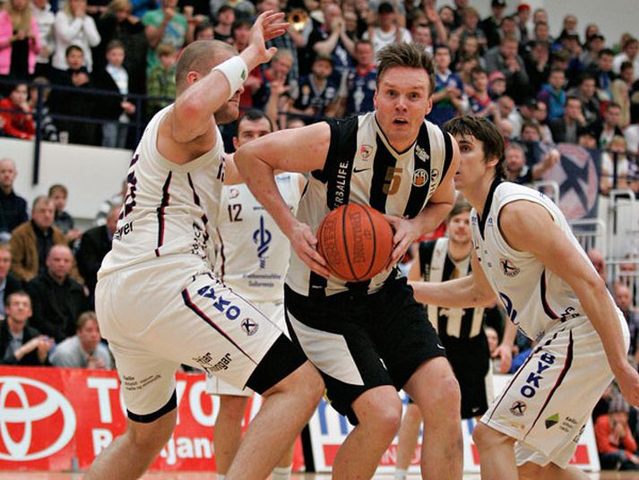 Fannar Ólafsson verður í sviðsljósinu í kvöld.