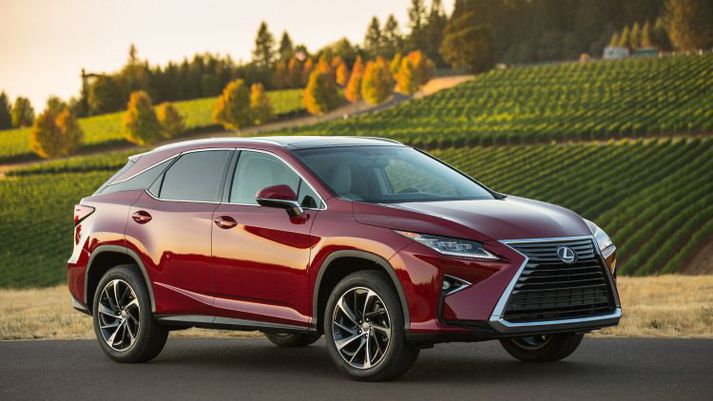 Lexus RX jeppinn.
