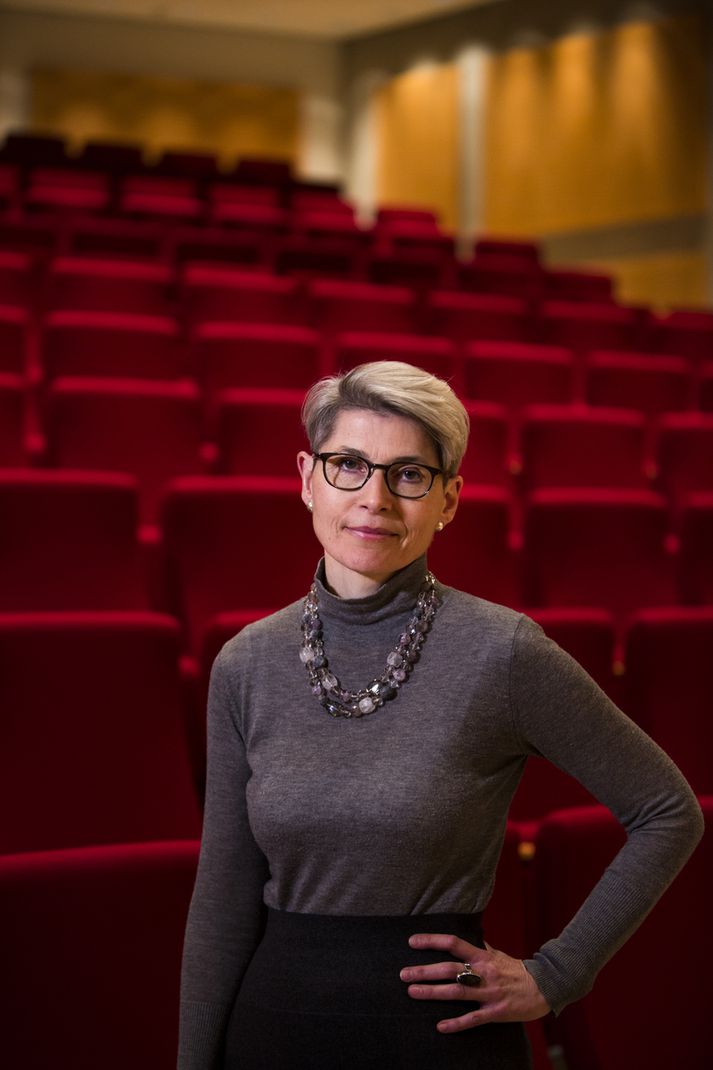 Ellý Katrín Guðmundsdóttir legggur sitt af mörkum til umræðunnar um Alzheimer.. 