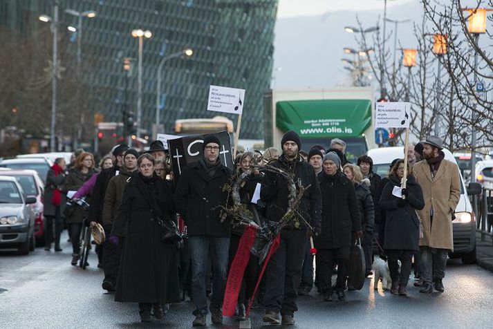 Líklega stefnir í hart í viðræðum atvinnulífsins og launþega á komandi vikum. Telja forsvarsmenn launþega ríkið hafa sýnt á spilin og að svigrúm sé til launahækkana. Myndin er frá kröfugöngu tónlistarkennara á síðasta ári.