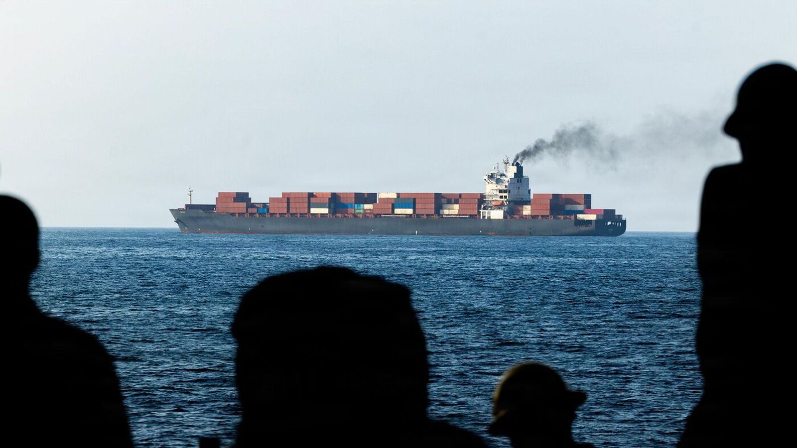 Við­ræður enn á ís vegna „óásættanlegrar“ hegðunar