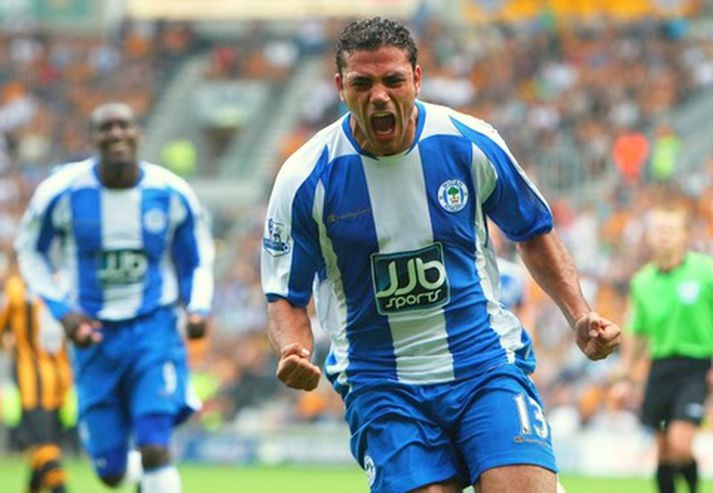 Amr Zaki í leik með Wigan.