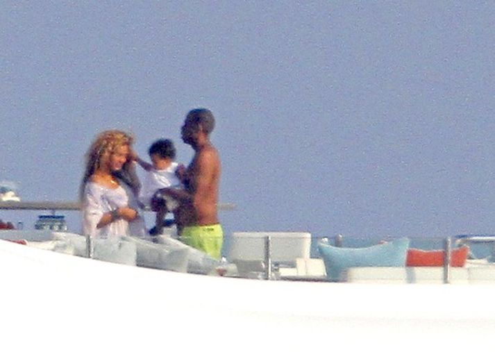 Beyonce og Jay-Z eru í fríi um þessar mundir.
