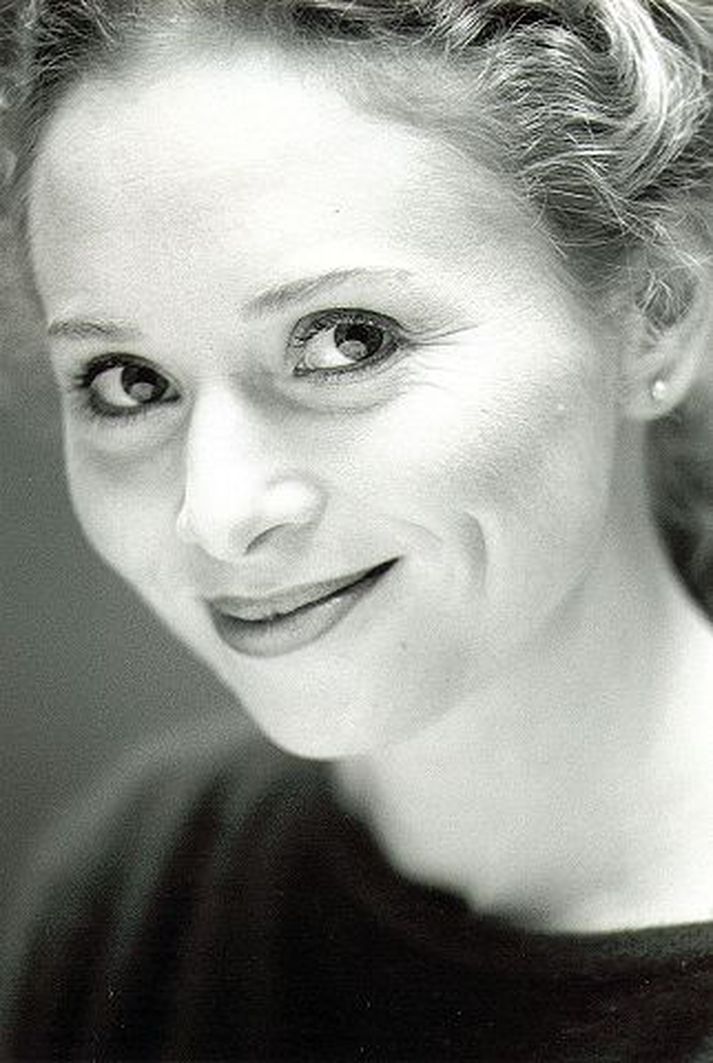 Þóra Einarsdóttir söngkona.