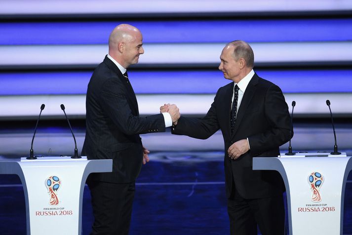 Gianni Infantino, forseti FIFA og Vladimir Putin, forseti Rússlands.