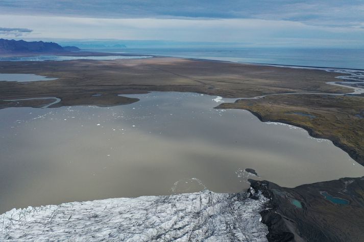 Fjallsárlón er eitt þeirra jökullóna sem hafa myndast og stækkað ört á undanförnum áratugum. Það er nú á meðal dýpstu stöðuvatna landsins. Líklegt er að fleiri jökullón bætist í þann hóp á næstu árum og áratugum.