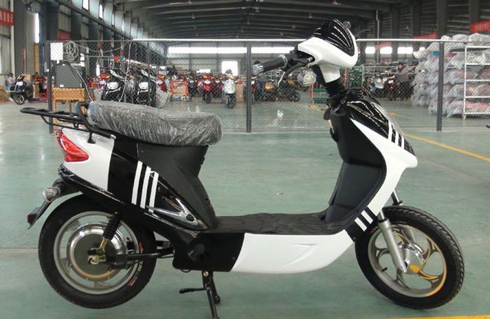 Rafmagnsvespa. Myndin er úr safni.