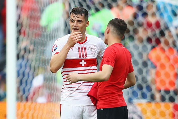 Granit Xhaka og Taulant Xhaka mættust á EM og aftur í kvöld.