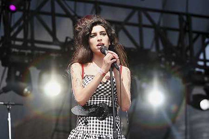Amy Winehouse fær næstflestar tilnefningar til Grammy-verðlauna.