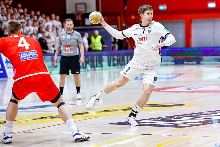 Dagur Arnarsson var markahæstur á vellinum í kvöld með níu mörk.
