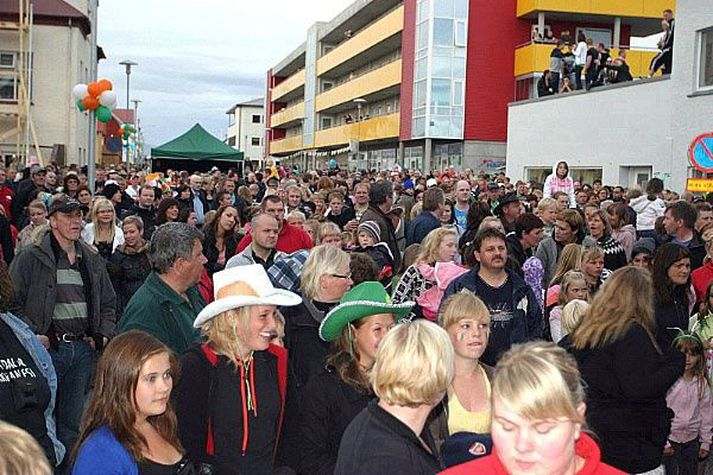 Fjölmenni er á Akranesi þessa helgina. Mynd/ Skessuhorn.