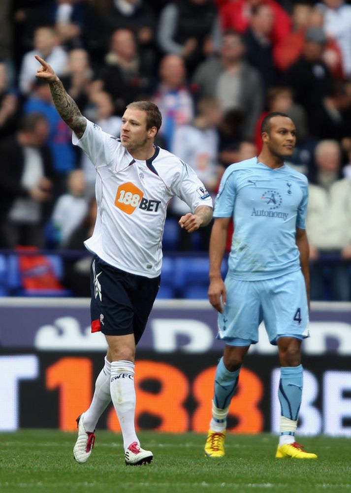 Grétar Rafn Steinsson fagnar hér marki gegn Tottenham.
