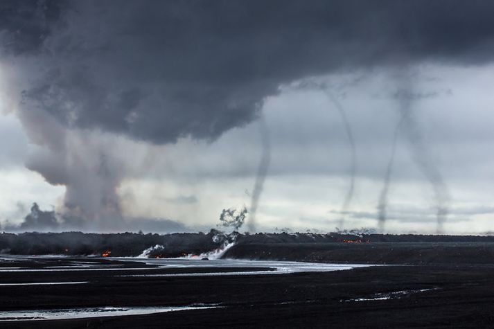 Frá gosstöðvunum í gær.