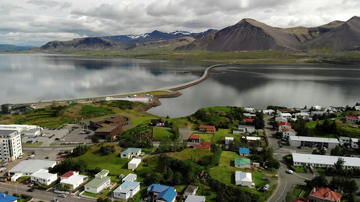 Árásin var gerð í Borgarnesi mánudagskvöldið 19. október.