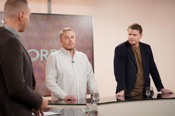 Ísland og Danmörk mætast í undanúrslitum EM í handbolta. Pallborðið hitar upp fyrir leik.