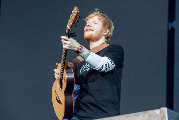 Tugþúsundir munu sækja tónleika Ed Sheeran á Laugardalsvelli.