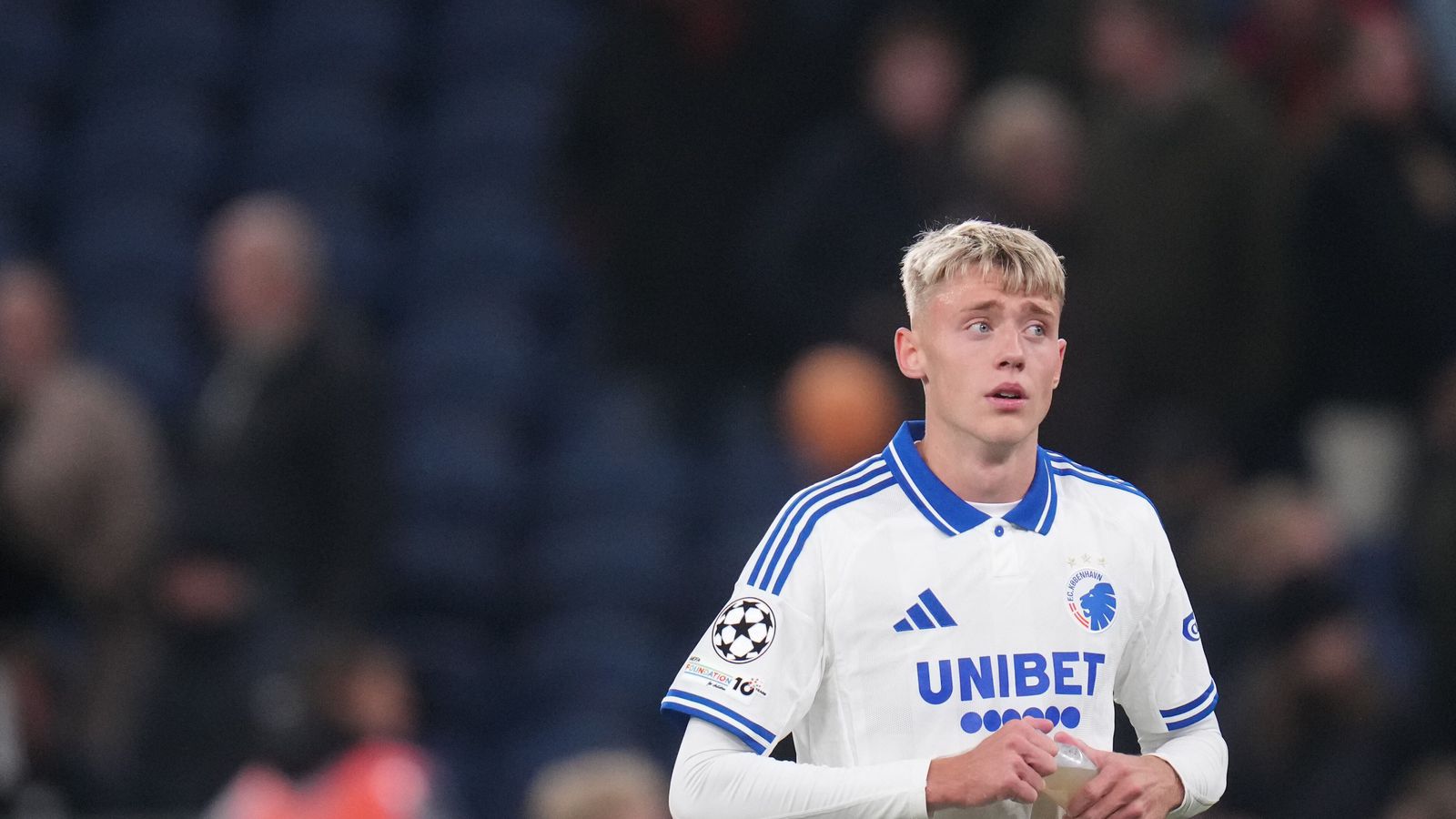 Viktor fór illa með færin en fagnaði sigri gegn Ísaki