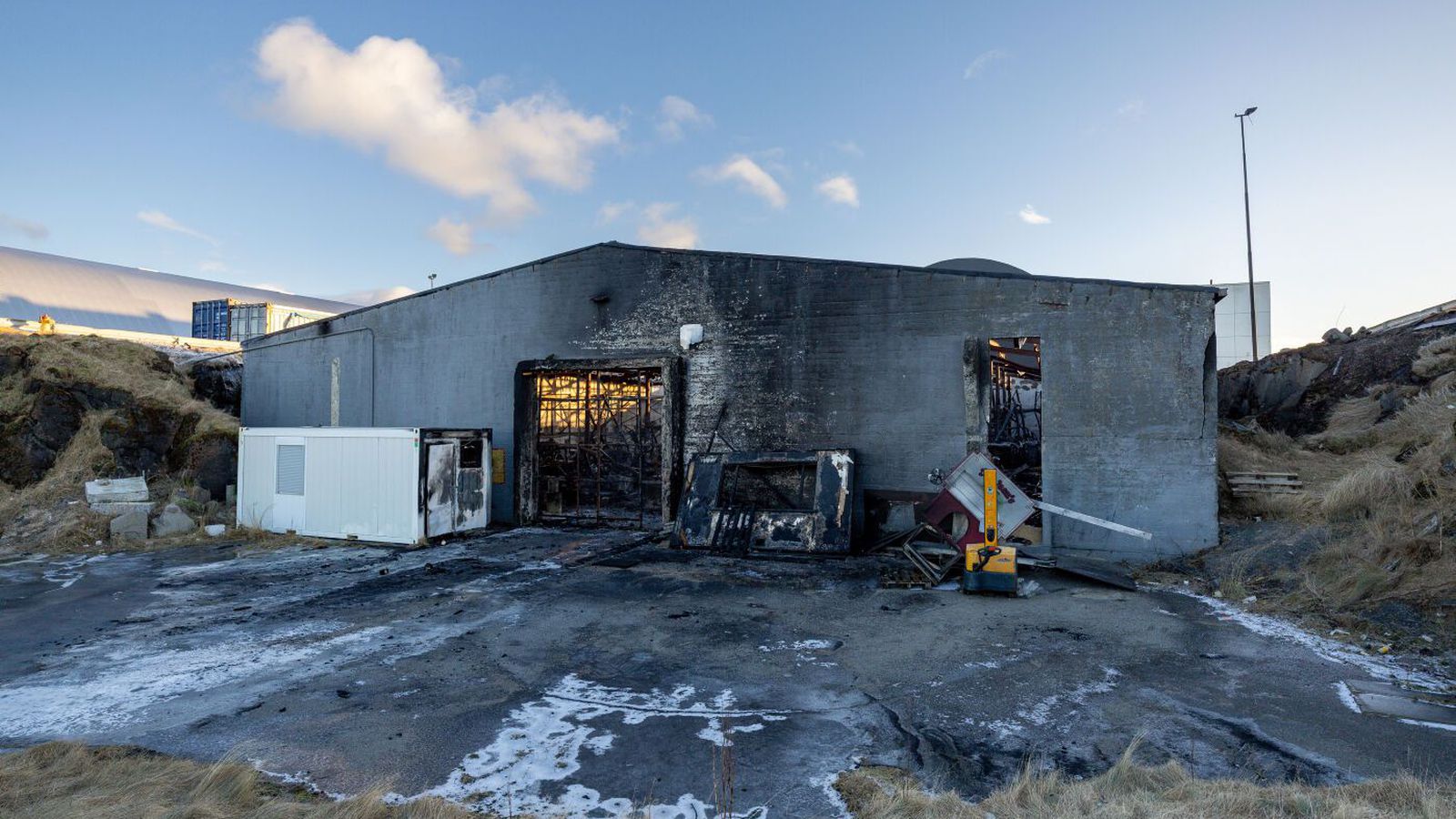 Bíða enn gagna mánuði frá upp­hafi rann­sóknar