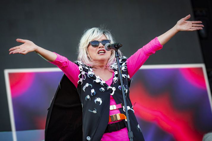 Debbie Harry var í góðu stuði á tónleikum fyrr í sumar og hefur engu gleymt. Blondie hefur gefið út fimm plötur síðan sveitin kom aftur saman árið 1997.