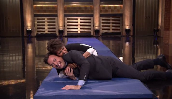 Halle Berry og Jimmy Fallon