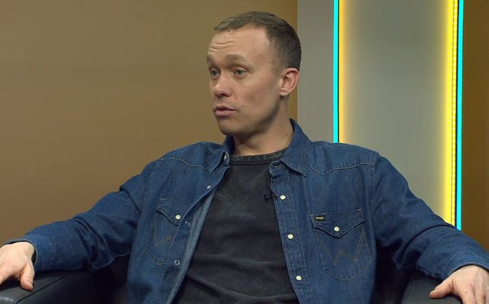 Guðmundur gerir tveggja ára samning við Skagamenn. 