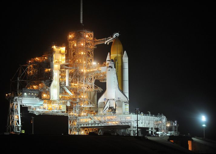 Síðasta fer Discovery. Frá skotpallinum í kvöld.