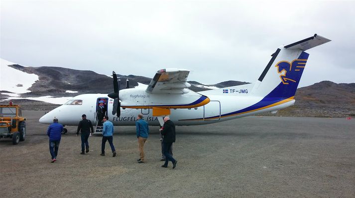 Þrjár Bombardier Q400 flugvélar verða notaðar í flugið til Kangerlussuaq.